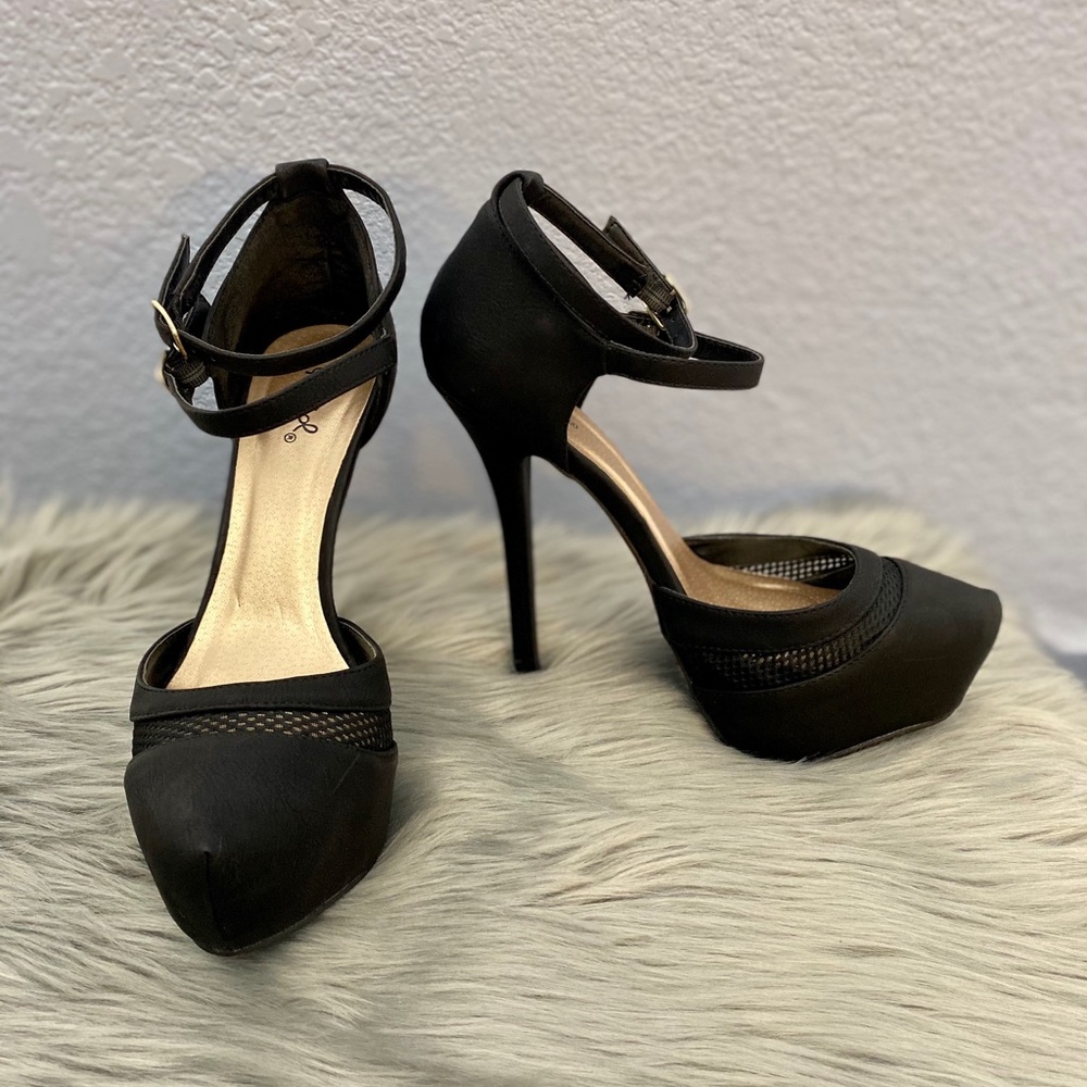 Qupid Black Faux Leather Heels